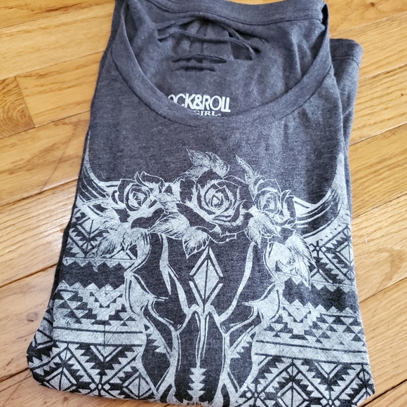 Rock and Roll Girl Graphic Tee - Picture 10 of 10